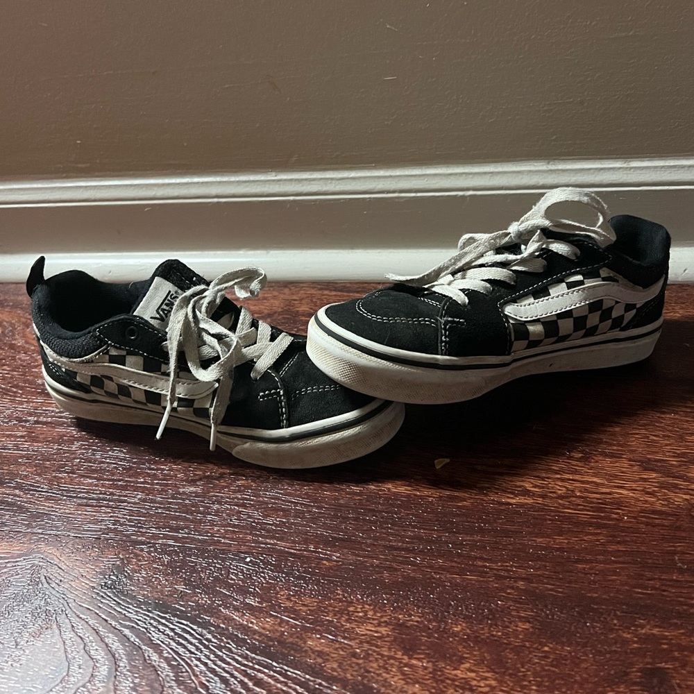 Black and white checkered vans 3